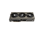 كرت شاشة SAPPHIRE NITRO+ RX 9070 من زاوية جانبية